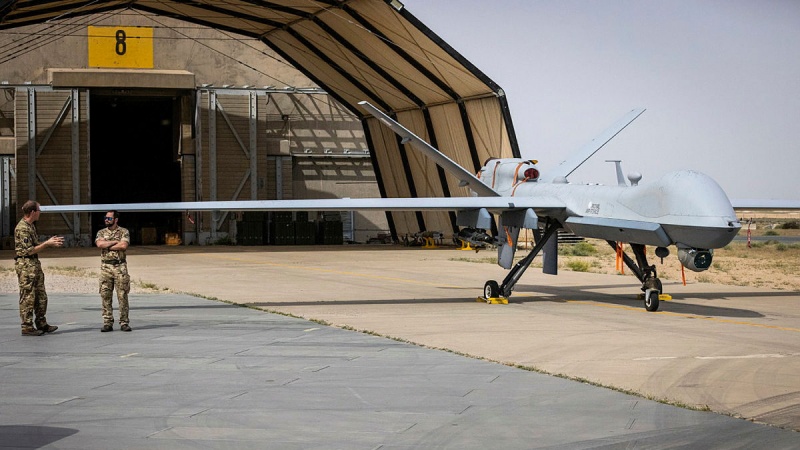 Großbritannien wird der Ukraine 10.000 Drohnen liefern