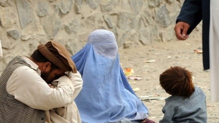 افغانستان کښې له کونډو، یتیمانو او معلولینو سره مرستې پیلیږي