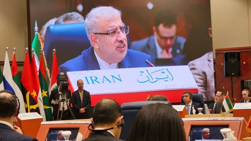 伊朗石油部长强调世界天然气工业发展