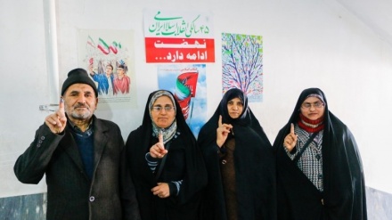 People participate in elections in different parts of Iran (1)