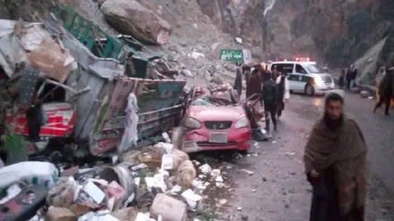 شش کشته و مجروح براثر رویداد ترافیکی در شاهراه کابل جلال آباد