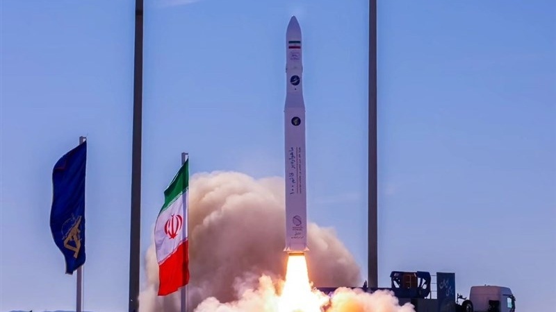 20 Iranian satellites under construction after space leap in the past year