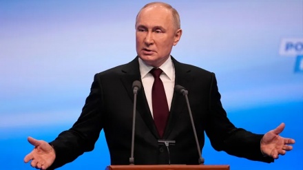 रूस, राष्ट्रपति चुनाव में जीत के बाद अमरीका और पश्चिमी देशों पर पुतिन का हमला