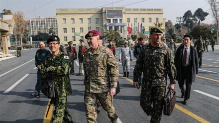 Иностранные военные атташе, проживающие в Тегеране, посетили Офицерский университет иранской армии