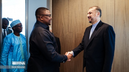 Eýranyň we Sierra Leonyň daşary işler ministrleri ikitaraplaýyn gatnaşyklaryň ösmegine ünsi çekdiler