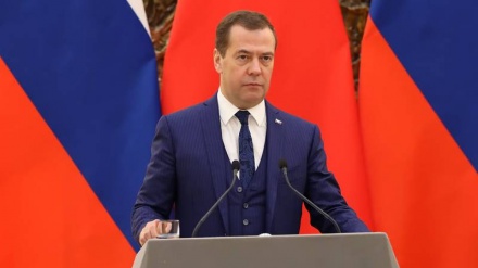 Medvedev: Ushtria gjermane po përgatitet për luftë kundër Rusisë