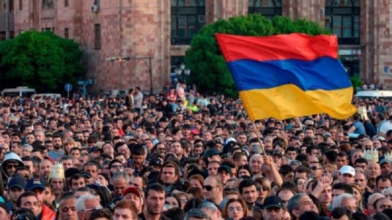 برگزاری تظاهرات ضد دولتی در ایروان/ مخالفان خواستار استعفای پاشینیان شدند