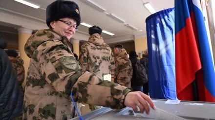 Russen stimmen bei Präsidentschaftswahl inmitten eskalierender Grenzangriffe ab 
