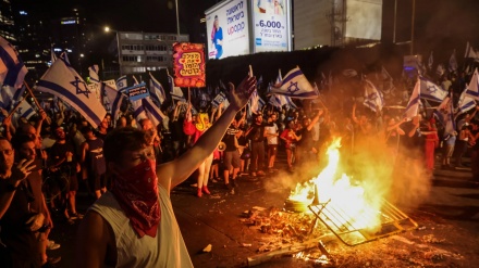 מהומות אלימות בין מפגינים נגד ממשלת נתניהו לכוחות ישראל