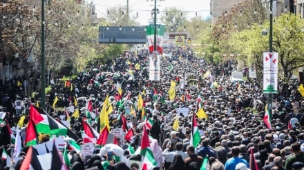 伊朗全国各地举行声势浩大的支持巴勒斯坦游行