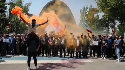 Comunità universitaria iraniana: pieno sostegno alla rivolta antisionista degli studenti americani ed europei + FOTO
