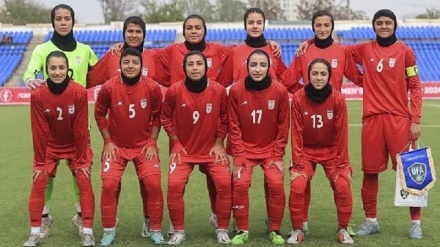 İran kızları milli futbol takımının CAFA Kupası'nda şampiyonluğu
