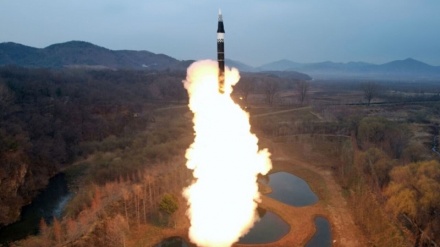 Corea del Nord, nuovo test missilisico con testata super grande