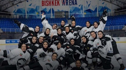 Iranische Eishockey-Nationalmannschaft der Frauen gewinnt Gold
