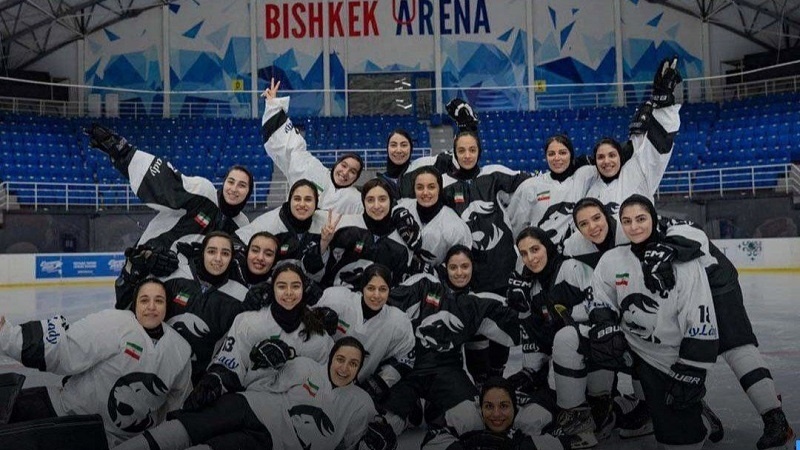 Iranische Eishockey-Nationalmannschaft der Frauen gewinnt Gold