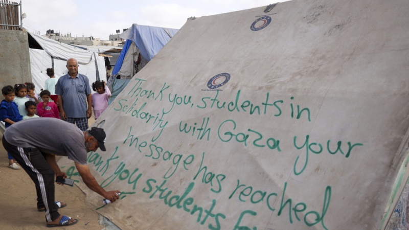 Banorët e zhvendosur të Gazës falënderojnë studentët amerikanë për mbështetjen