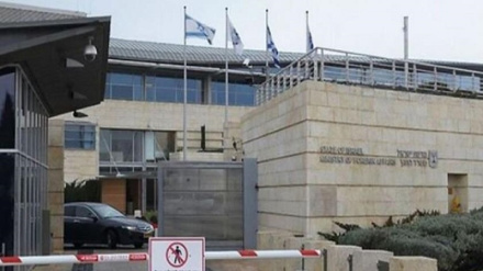 Eýranyň ar alyş çärelerinden gorkup, Ysraýylyň dürli ýurtlardaky bäş ilçihanasyny boşatmagy