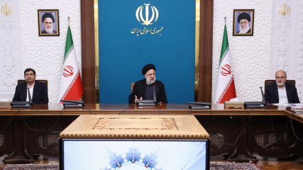 ראיסי מזהיר מניסיונות האויב ליצור אווירה שלילית במדינה