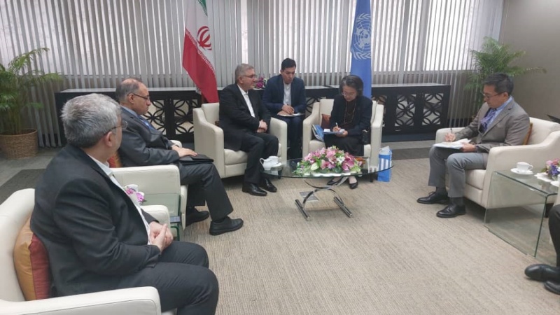 Pertemuan Ketua Organisasi Perencanaan dan Anggaran Iran dan Wakil Sekjen PBB dan Sekretaris Eksekutif ESCAP.