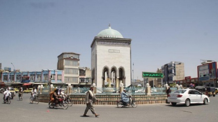د کندهار د امنیه قومندانۍ دننه چاودنې ۴ تنه ټپیان کړل