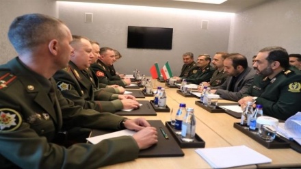Министры обороны Ирана и Белоруссии акцентируют внимание на выполнении оборонных соглашений