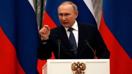 (AUDIO) Putin, 'Si' alla soluzione pacifica', 'conferenza Svizzera è destinata a fallire'
