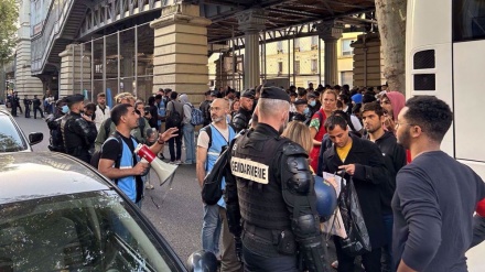 France: les migrants et les SDF 