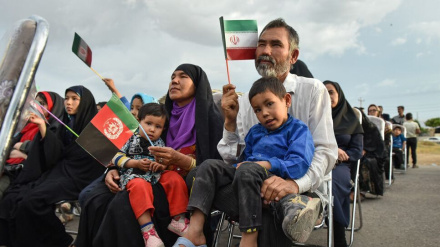 Sisitizo la Iran juu ya haja ya jamii ya kimataifa kuwajali wakimbizi wa Afghanistan