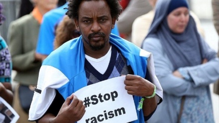 How is discrimination against black people in Europe? / Black Africa, a cheap labor source for the West