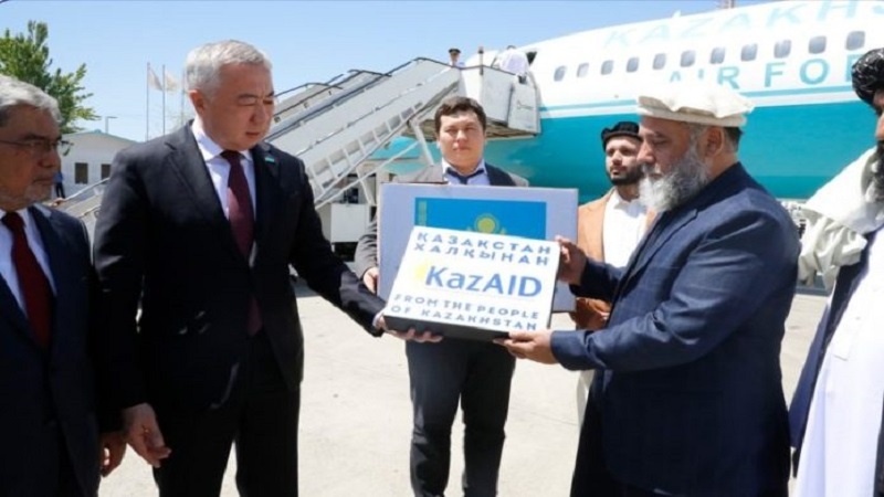 محموله کمکی قزاقستان به بخش صحت افغانستان وارد کابل شد