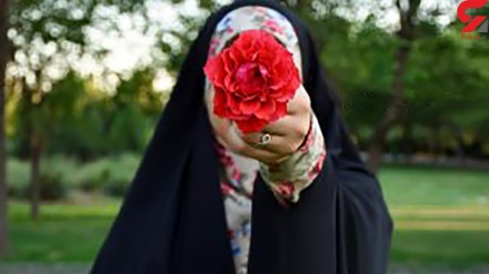  Muslim Lady (748)