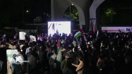 Filistin'e destek veren Amerikalı öğrencilere İranlı öğrencilerden destek geldi