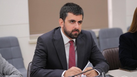 Հայաստանում իշխող կուսակցության պատգամավորը խոստանում է կտրել սեփական ձեռքերը, բայց «Տավուշից ոչինչ չտալ»