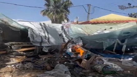 صهیونیست ها چادر آوارگان فلسطینی در دیرالبلح را بمباران کردند