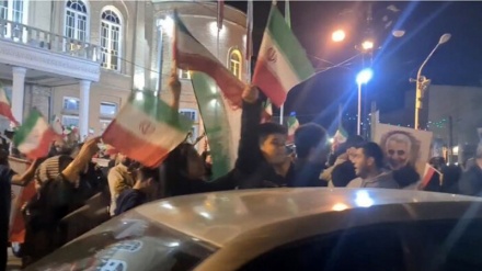 Rakyat Iran Mendukung Aksi Balasan terhadap Rezim Zionis