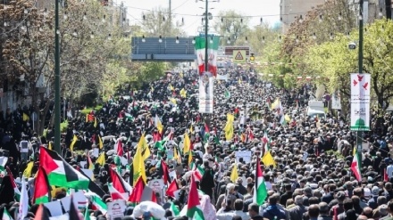 כל איראן הפך פלסטין/הרמה של איראן נגד מוציא להורג של הקולוניאליזם