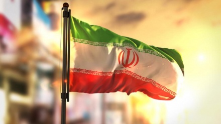 45. Jahrestag der Gründung der Islamischen Republik in Iran gefeiert