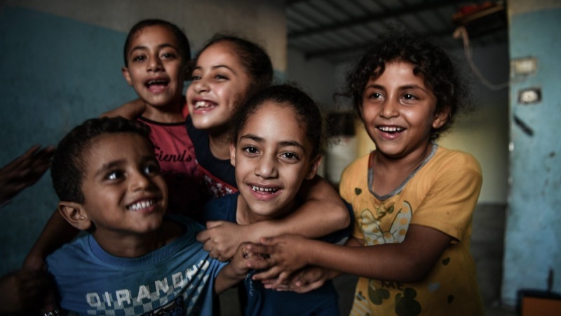 Iran Serang Israel, Anak-Anak Gaza Bisa Tersenyum