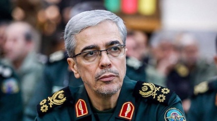 (AUDIO) Iran, generale Bagheri avverte gli Usa: “non aiutate Israele ad attaccarci”