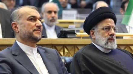   Daşary ýurtly resmileriň Eýranyň merhum prezidentine hormat goýmak baradaky habarlary