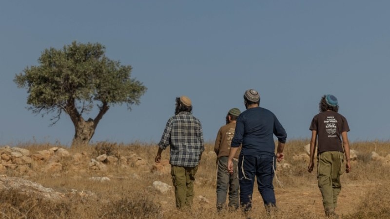 בריטניה מטילה סנקציות חדשות על 4 מתנחלים, להב