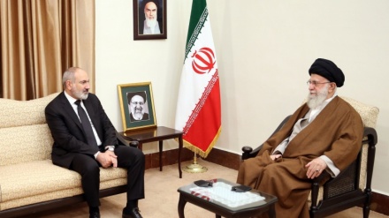 Imam Khamenei: Kebijakan Luas Hubungan Iran-Armenia akan Berlanjut