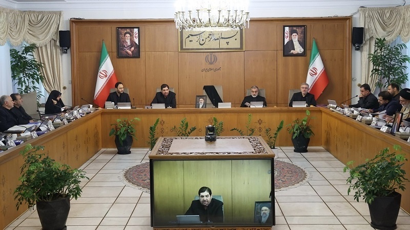 برگزاری نخستین جلسه هیات دولت ایران به ریاست \