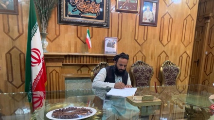 مقامات محلی ننگرهار دفتر یادبود شهدای خدمت در ایران را امضا کردند