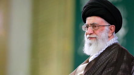 Ajetollah Khamenei shpreh ngushëllime për vdekjen e nënës së Hasan Nasrallah