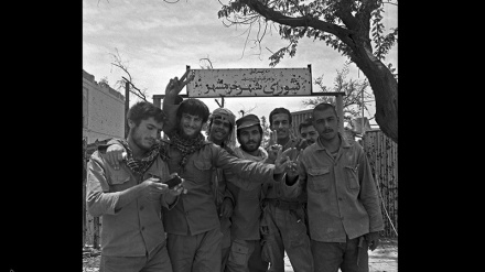 (FOTO) Iran, 42 anni fa, la liberazione di Khorramshahr – 2