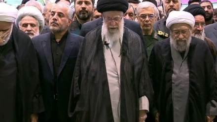 Yslam Rewolýusiýasynyň Ýolbaşçysy gulluk şehitleriň jynaza namazyny okadylar