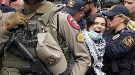 سایت وابسته به طالبان: بازداشت دانشجویان معترض آمریکایی سرکوب دموکراسی است