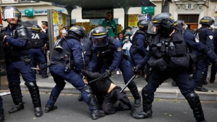 درگیری پلیس فرانسه با شرکت‌کنندگان در تظاهرات روز جهانی کارگر در پاریس 