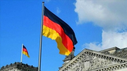 גרמניה: קוראים לכל הצדדים לא לסכן את המו